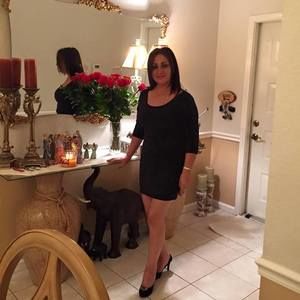 Meet your Posher, Elisa